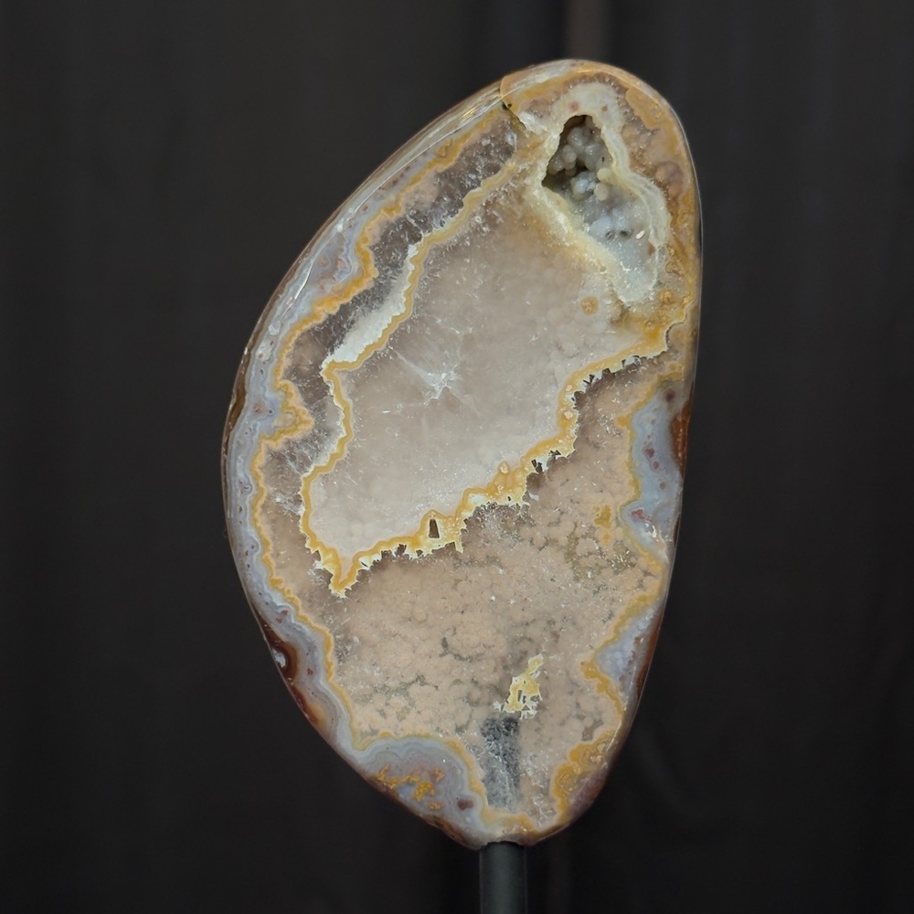 Druzy Agate on Stand - DAS22 - 🌸☁️🌸